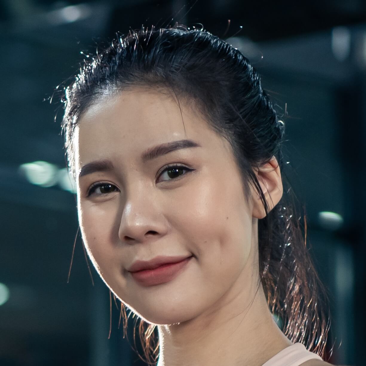 crop portrait of active athlete man and woman in sports NYHLJRS